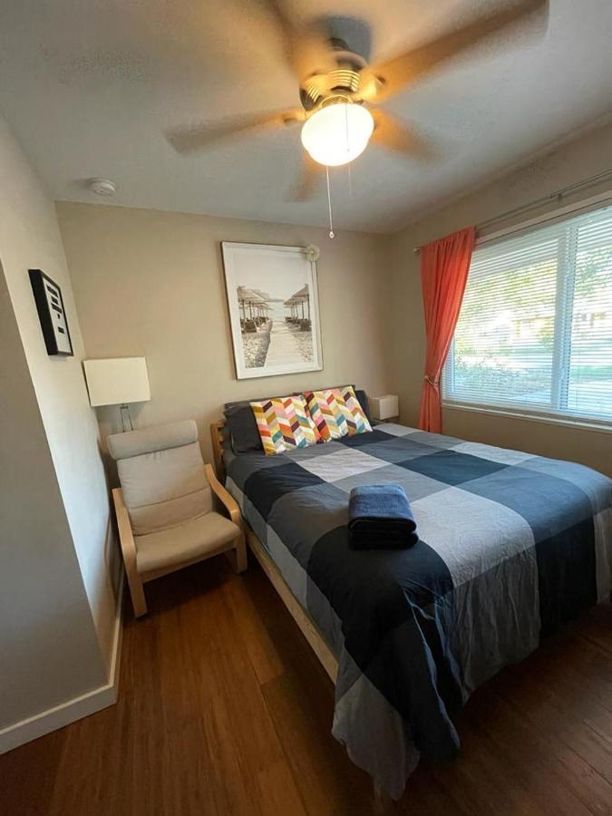 Quaint Guest Room Close To Siesta Key Sarasota Exterior photo